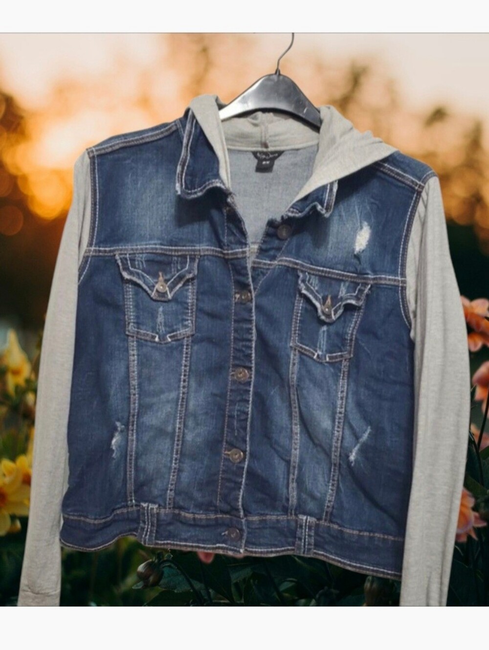 Ariya Jeans Hooded Distressed Denim Jacket size 2X